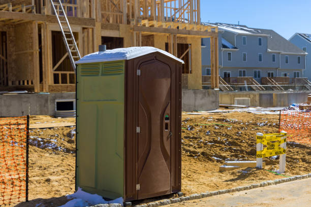 Best Portable restroom trailer rental  in Desert Hot Springs, CA